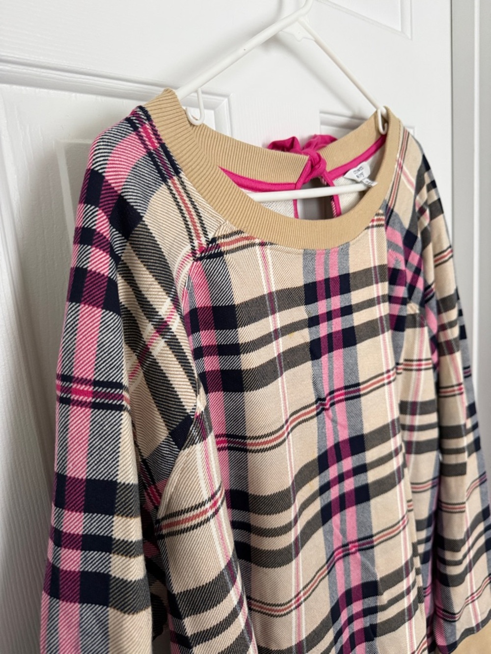 crown & ivy Women’s Tan Navy Blue Pink Plaid Bow Back Sweatshirt Size 3X - Picture 5 of 9